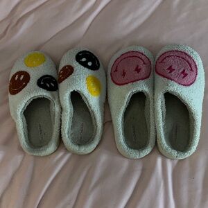 Willow Plush Gray Slippers